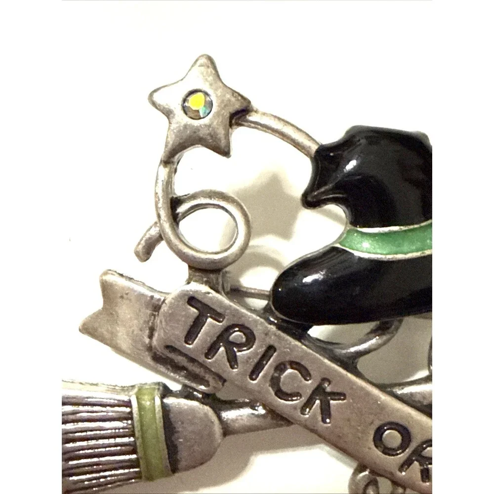 TRICK OR TREAT Pewter Tone Pin Brooch Witch Hat Broom Pumpkin Moon Dangle Charms